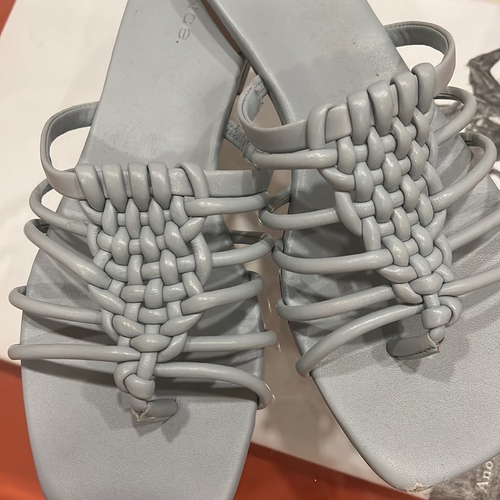 VINCE. Sandals - Picture 3 of 4